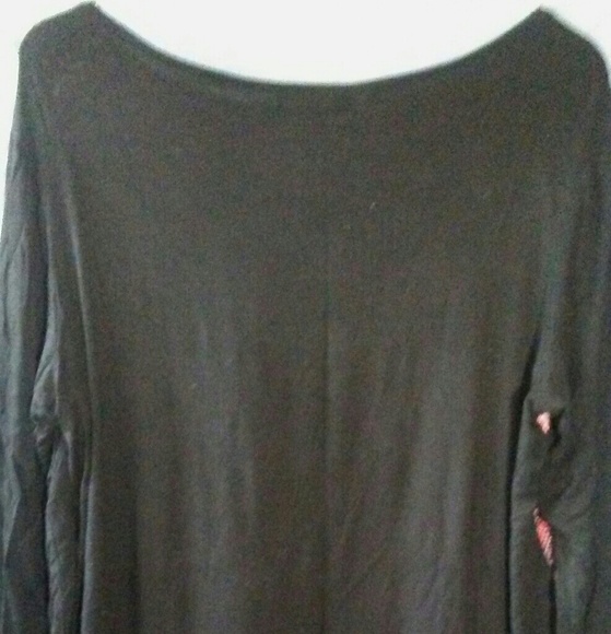 Snakeskin Pattern top - Picture 3 of 4